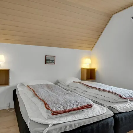Prázdninový dům Cozy In With Sauna