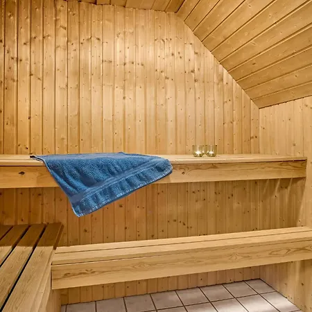 Prázdninový dům Cozy In With Sauna