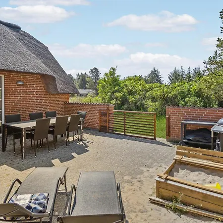 Cozy In With Sauna Дом отдыха