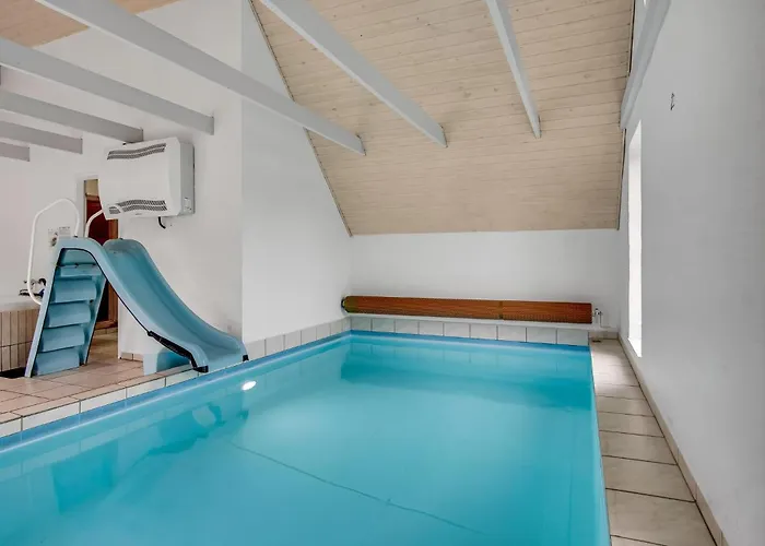 Cozy In With Sauna Дом отдыха *