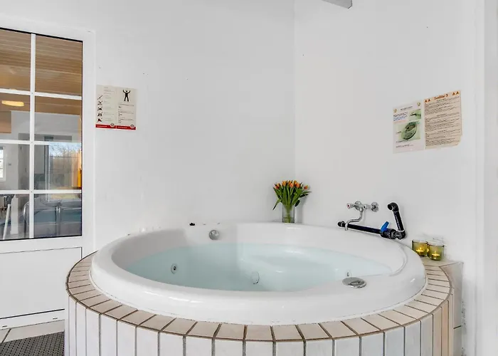 Cozy In With Sauna Romo