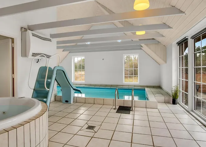 Cozy In With Sauna Дом отдыха