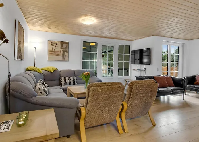 Cozy In With Sauna Дом отдыха *